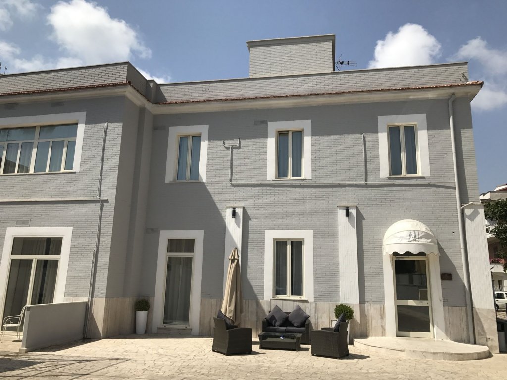 Фото Academy Hotel Fiumicino