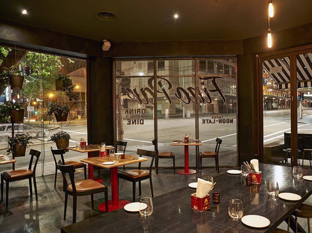 Фото Vibe Hotel Sydney