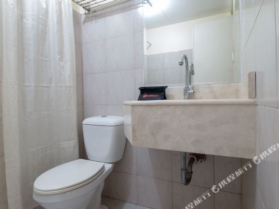 Фото RedDoorz near SM Manila