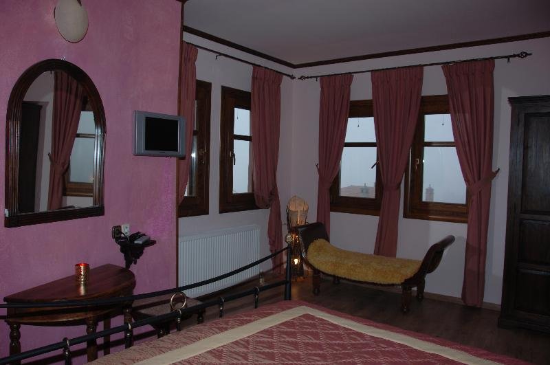 Фото Archontiko Mesohori