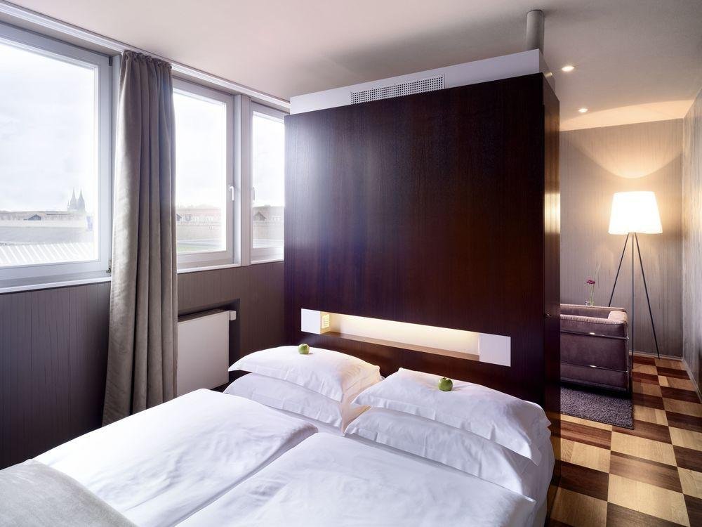 Фото The New Yorker Hotel Köln-Messe