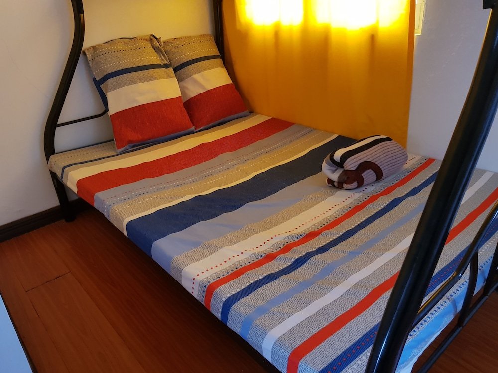 Фото Unit 8 4br Zara Myshka Apartelle