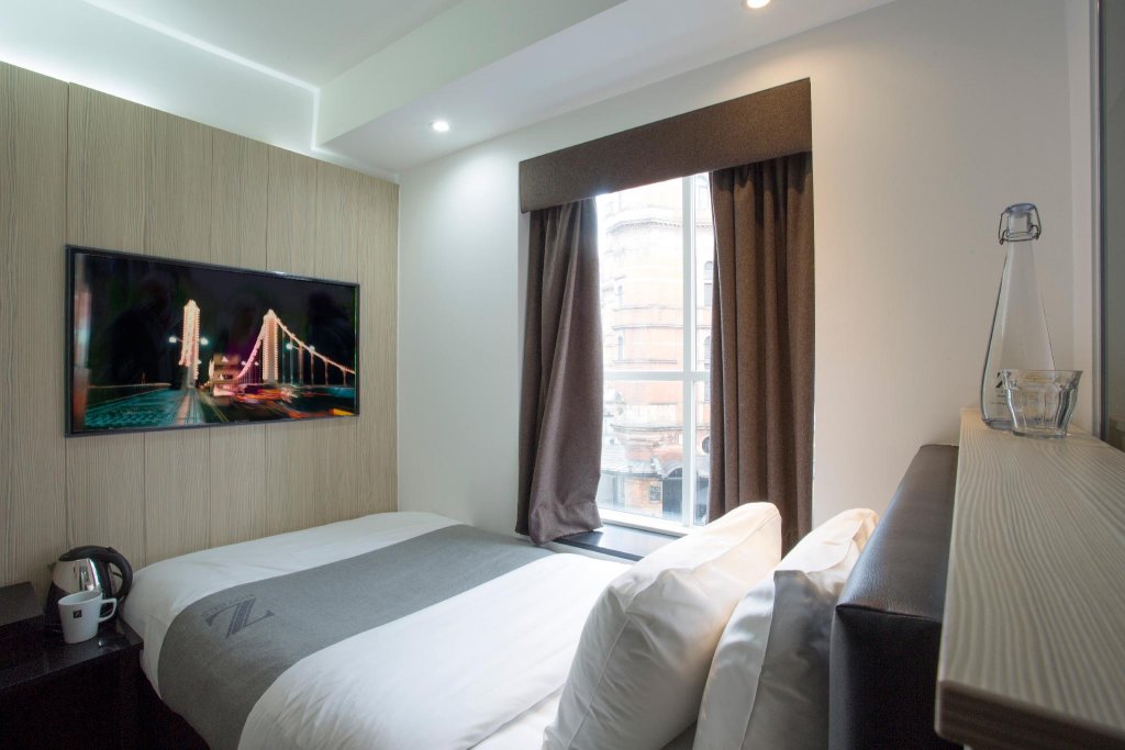 Фото The Z Hotel Covent Garden