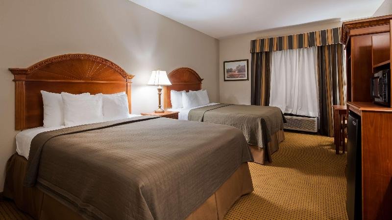 Фото Best Western Seminole Inn & Suites