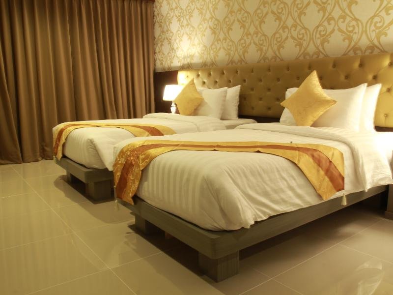 Фото Hemingways Silk Hotel