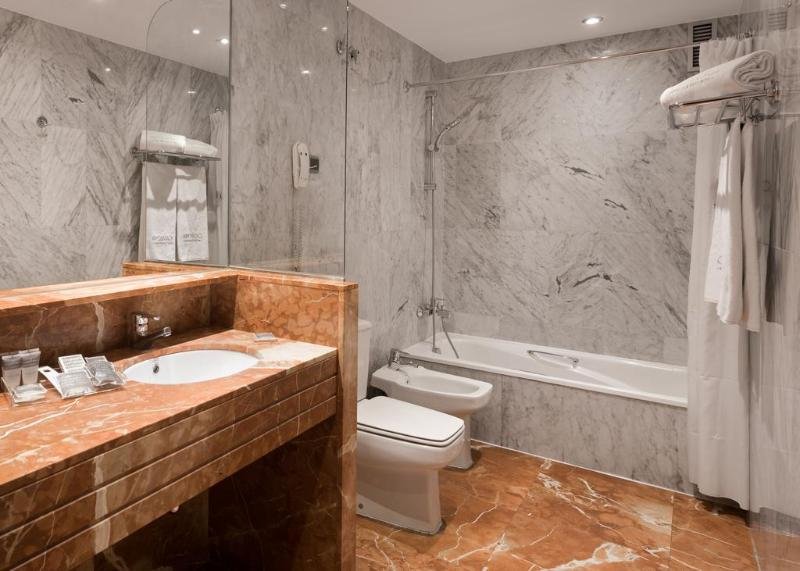 Фото Catalonia Gran Vía Madrid