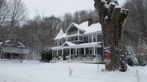 Фото The Cornell Inn, Lenox