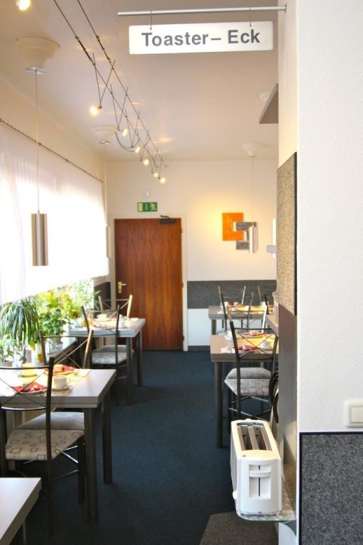 Фото Firzlaffs Hotel Neumünster