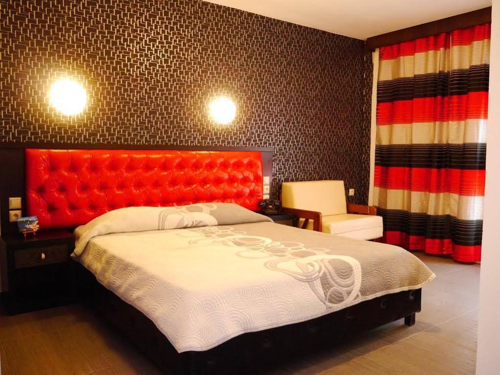 Фото Blue Sea Beach Hotel