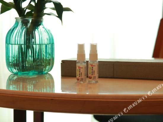 Фото Howard Johnson Caexpo Plaza Nanning