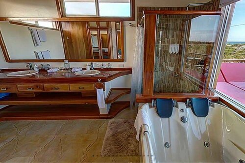 Гостиница Blue Heron Galápagos Villa в Провинции Галапагос