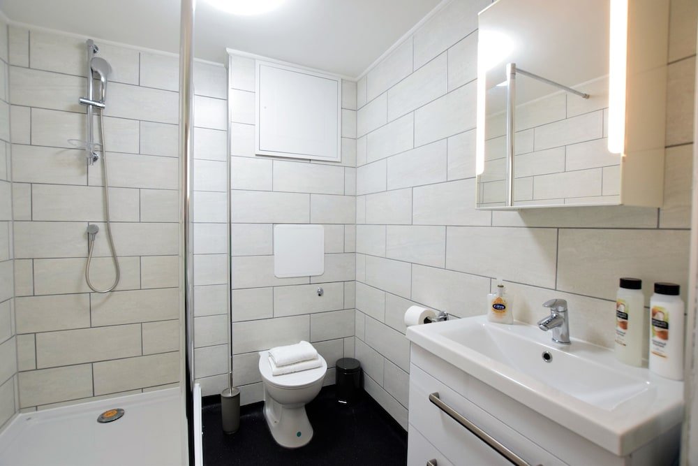 Фото Oakfield Place