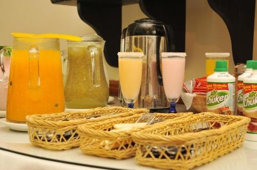 Фото Hotel Marbella