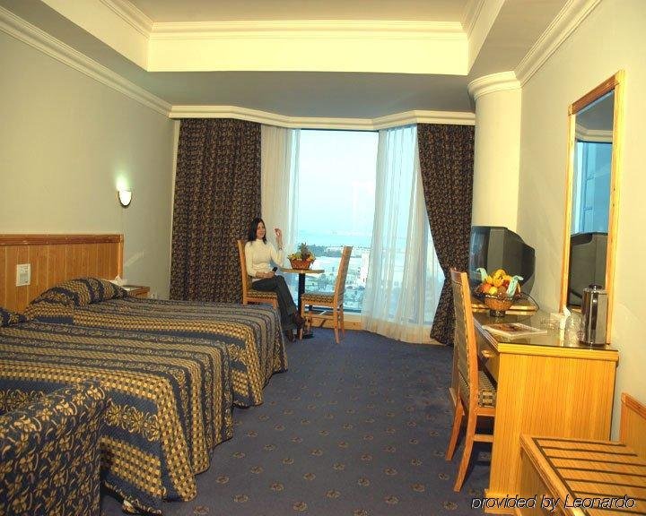 Фото Phoenicia Tower Hotel