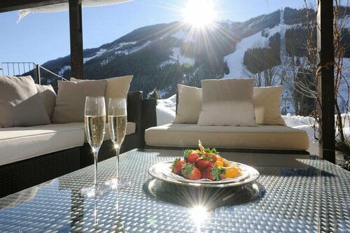 Внешний вид отеля Hotel Saalbacher Hof в Заальбах-Хинтерглемме, фото 5