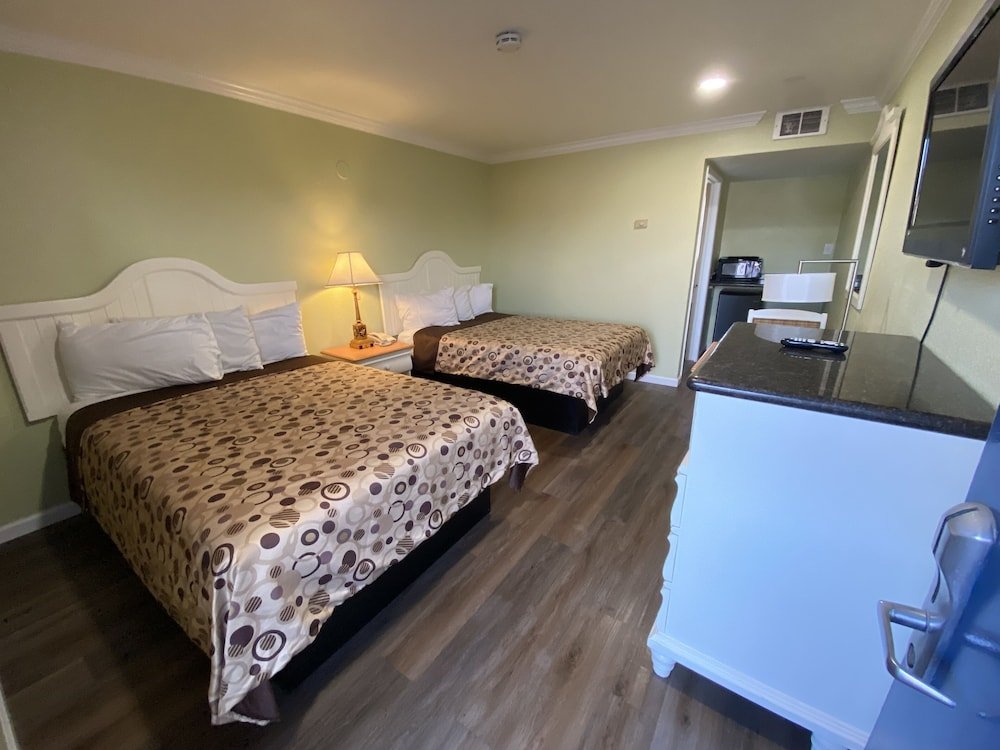 Фото American Inn Grover Beach