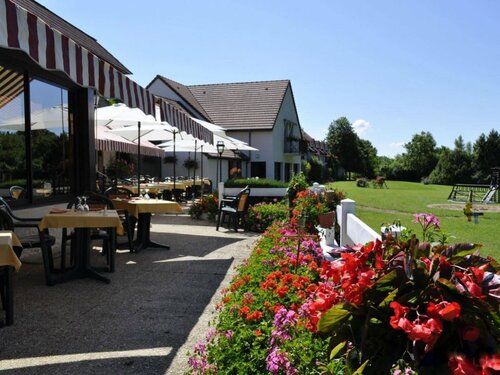 Гостиница Le Relais de Pouilly в Коне-Куре-сюре-Луаре