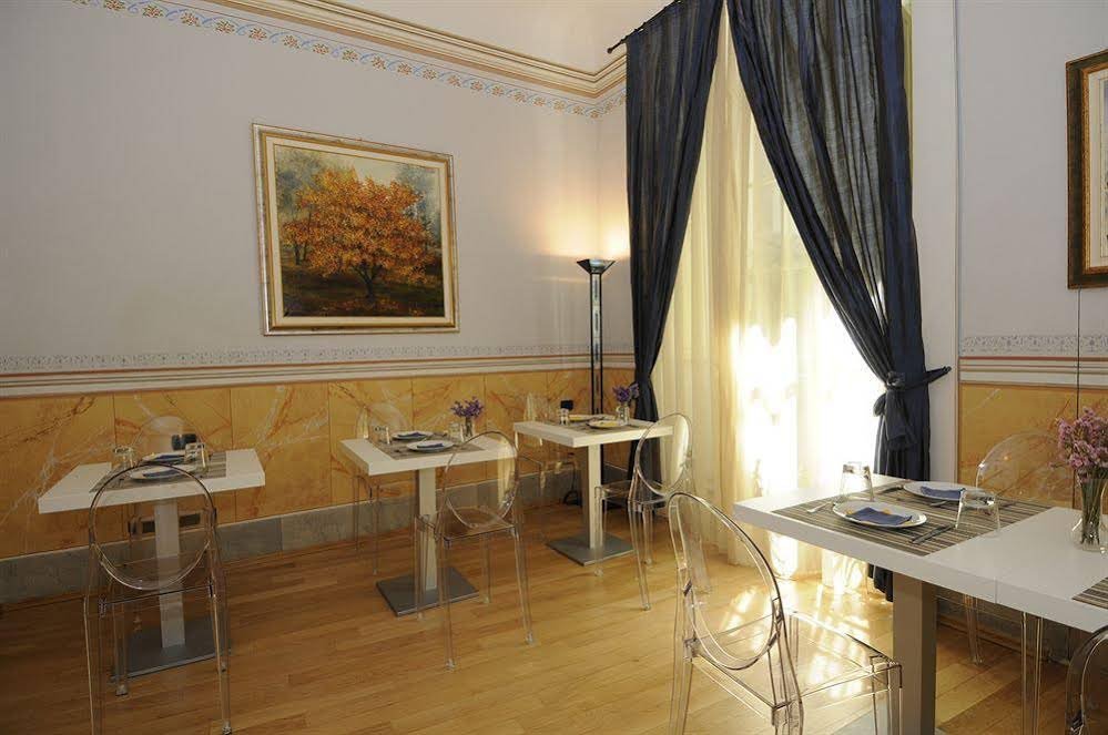 Фото Hotel A Palazzo Busdraghi, Residenza d'Epoca