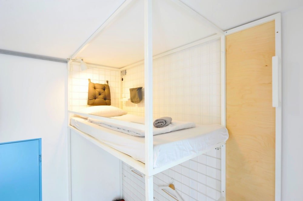 Фото Wow City Hostel