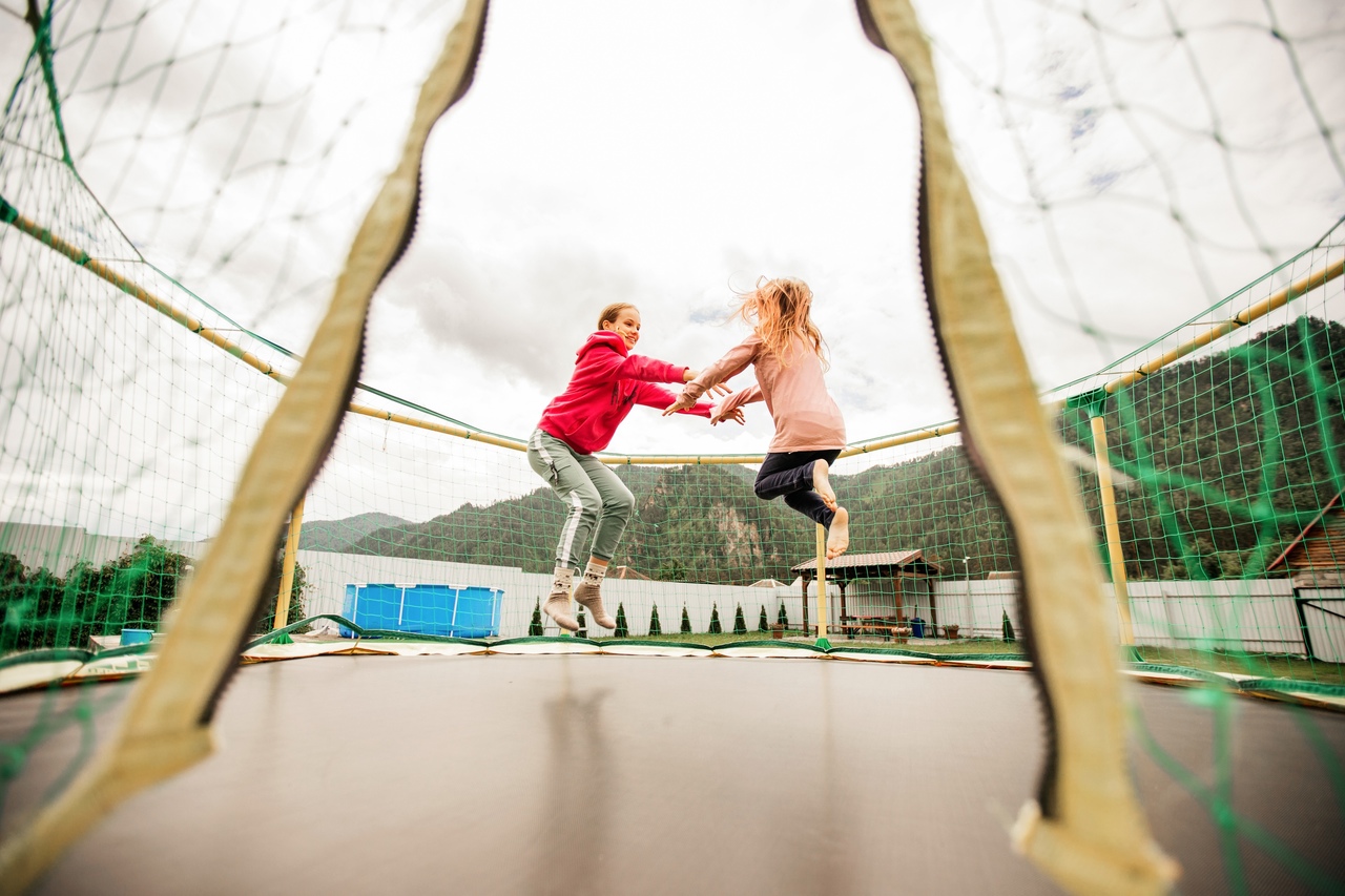 Фото Медведь и Ягодка