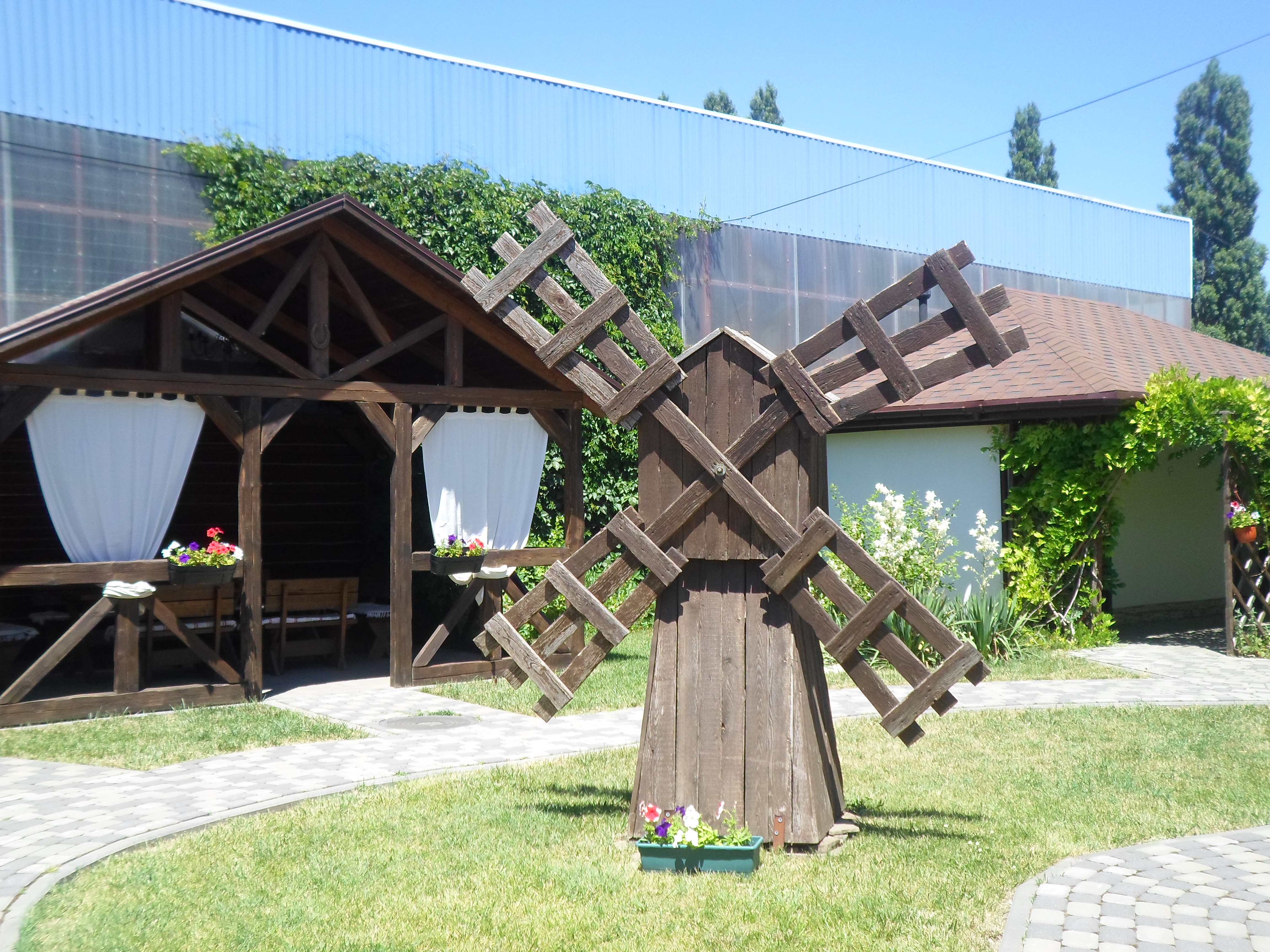 Фото отеля 3