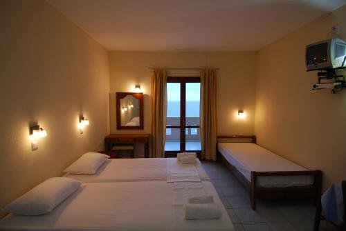 Фото Ostria Apartments