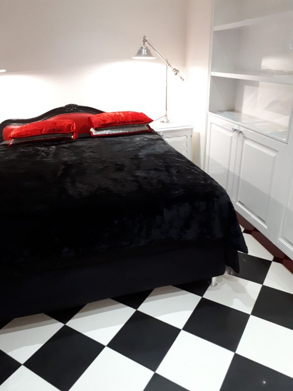 Фото Adrian D'Cap