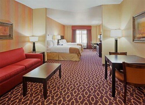 Гостиница Holiday Inn Express Hotel & Suites Sacramento Ne Cal Expo