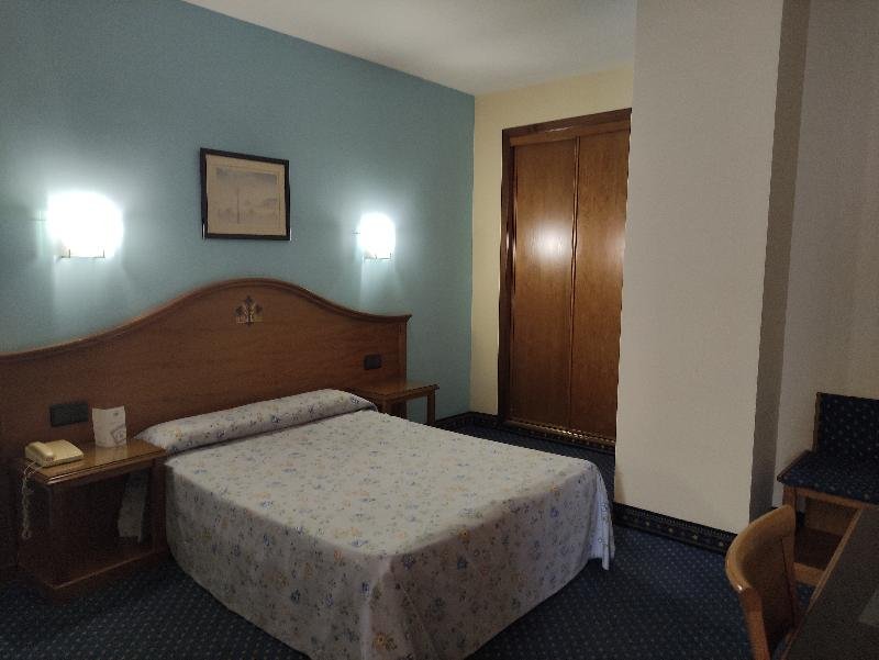 Фото Hotel Ébora by Vivere Stays