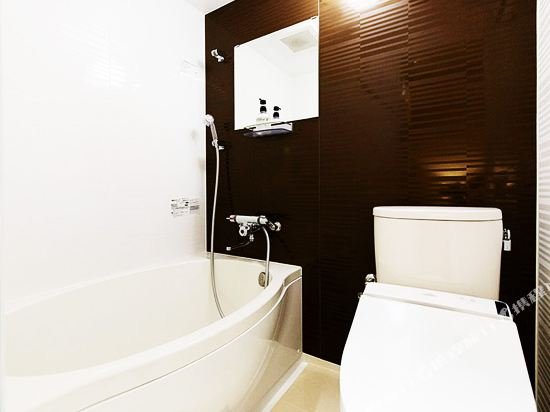 Фото Hotel Hillarys Shinsaibashi