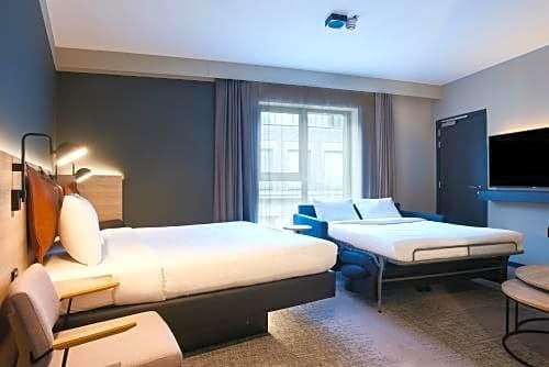 Фото Moxy Brussels City Center