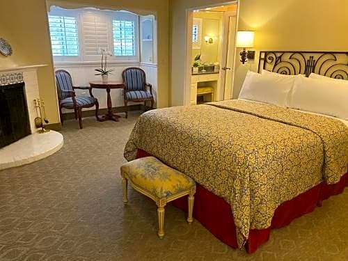 Фото Normandy Inn