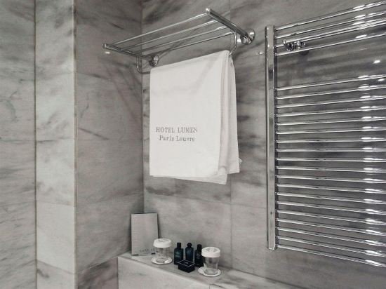 Фото Hotel Lumen Paris Louvre