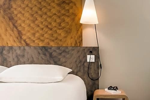 Фото Ibis Paris Gare Montparnasse 15ème