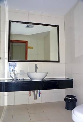 Фото Guangzhou Xinzhou Hotel