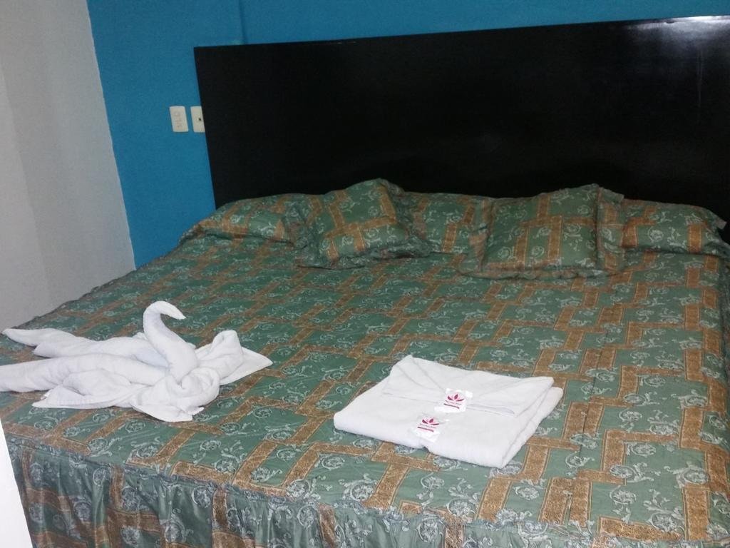 Фото Hotel Lirice Colonial