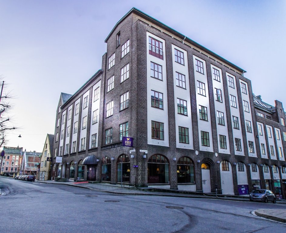 Фото Отель Home Bryggen