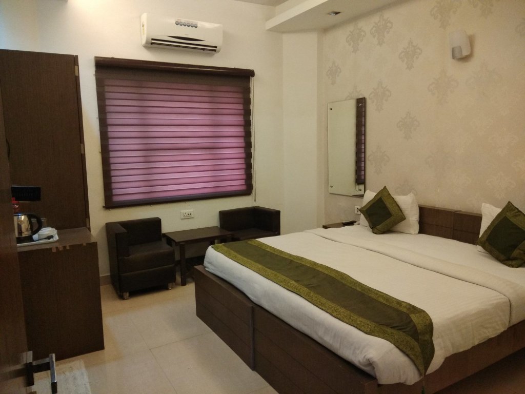 Фото Oyo 12154 Hotel Heaven Resort
