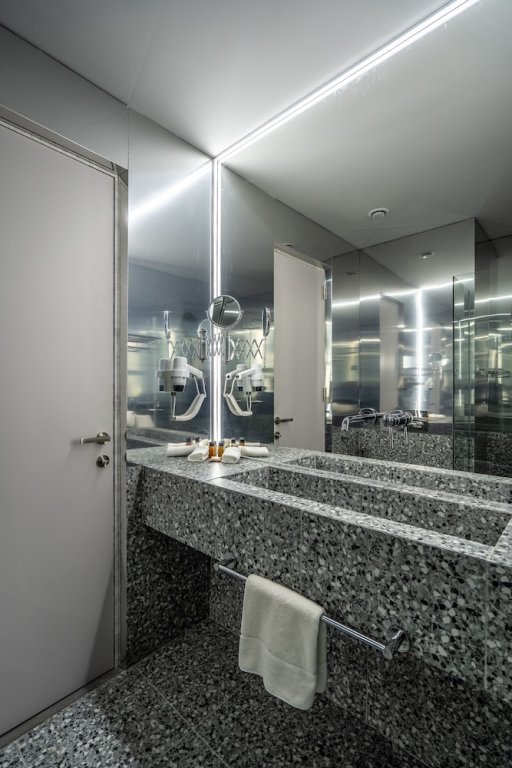 Фото Дизайнерский отель Platforma