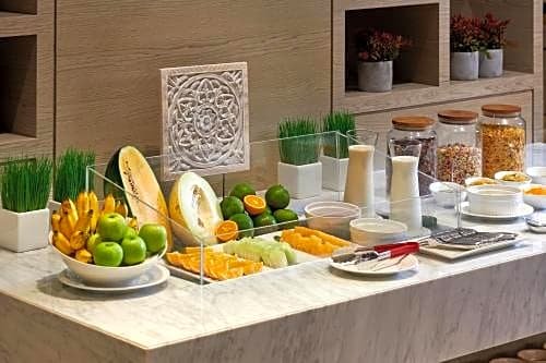 Фото Fairfield by Marriott Bintulu Paragon