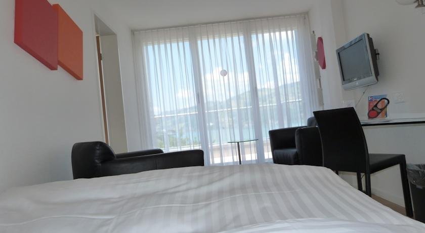 Фото Hotel Seaside