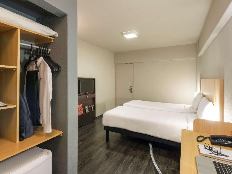 Фото Ibis Fortaleza Praia de Iracema