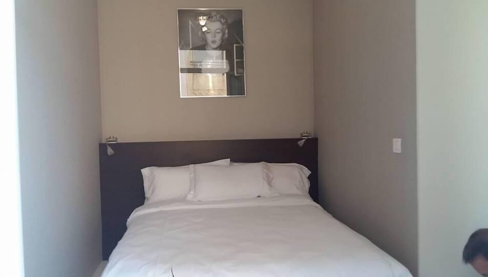 Фото Hotel Carolina