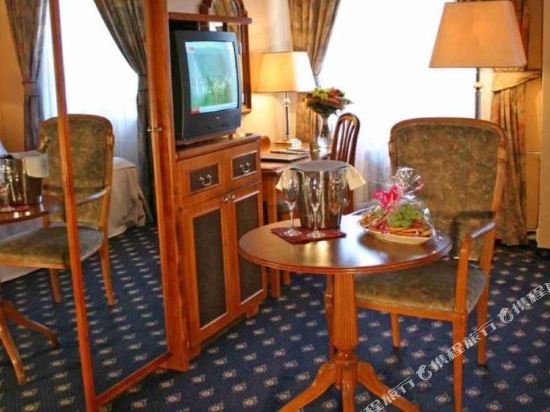 Фото Pytloun Old Armoury Hotel Prague