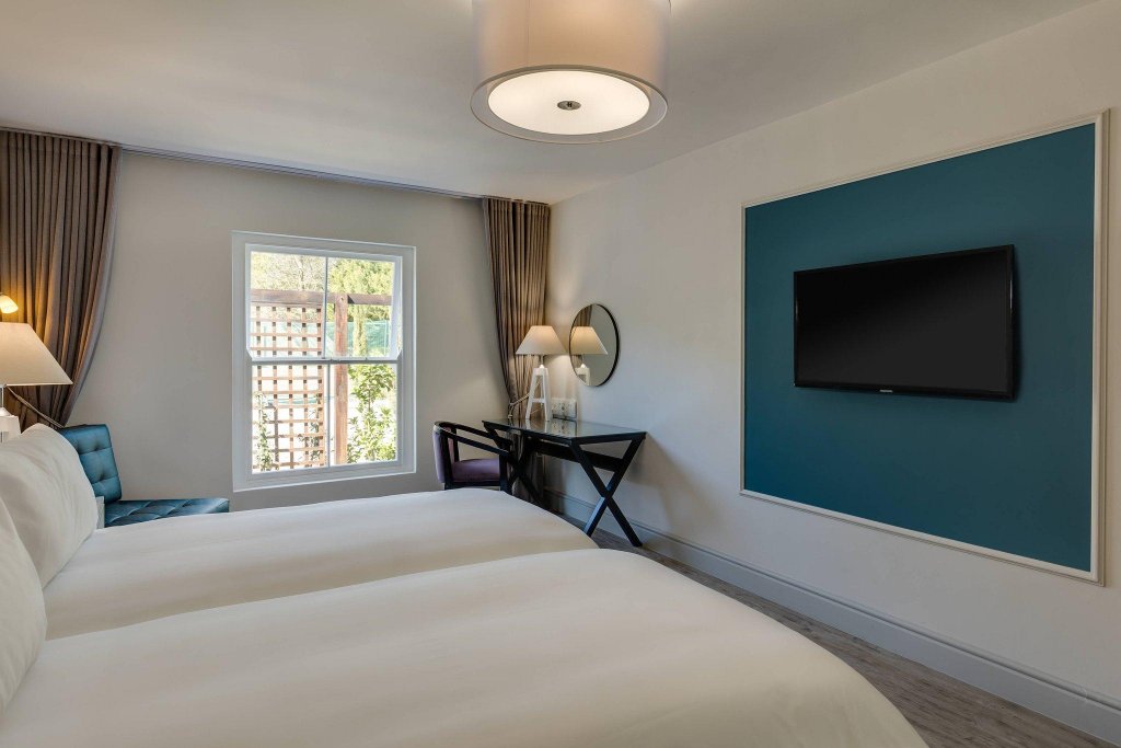 Фото Protea Hotel by Marriott Franschhoek