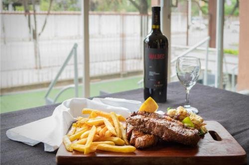 Фото Hotel Los Ceibos