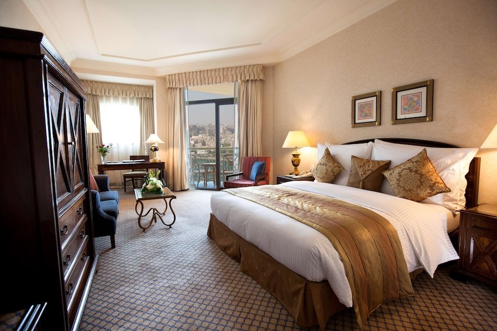 Фото Conrad Cairo