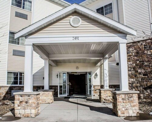 Гостиница MainStay Suites Coralville - Iowa City в Коралвилле