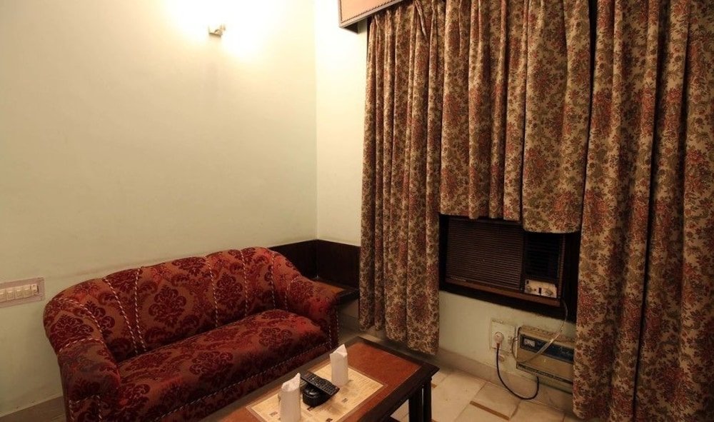 Фото Hotel India International Deluxe