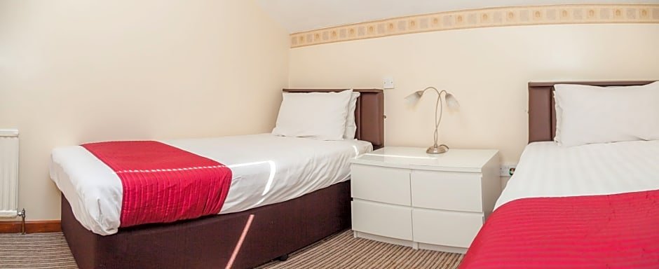 Фото The Lawton Hotel